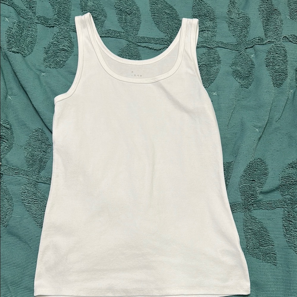 A New Day Soft White Sleeveless Top